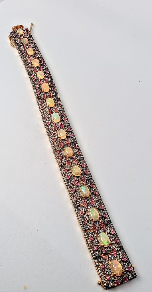 Bracciale in argento 925 placcato oro 18kt con diamanti naturali rubini e opali&nbsp;