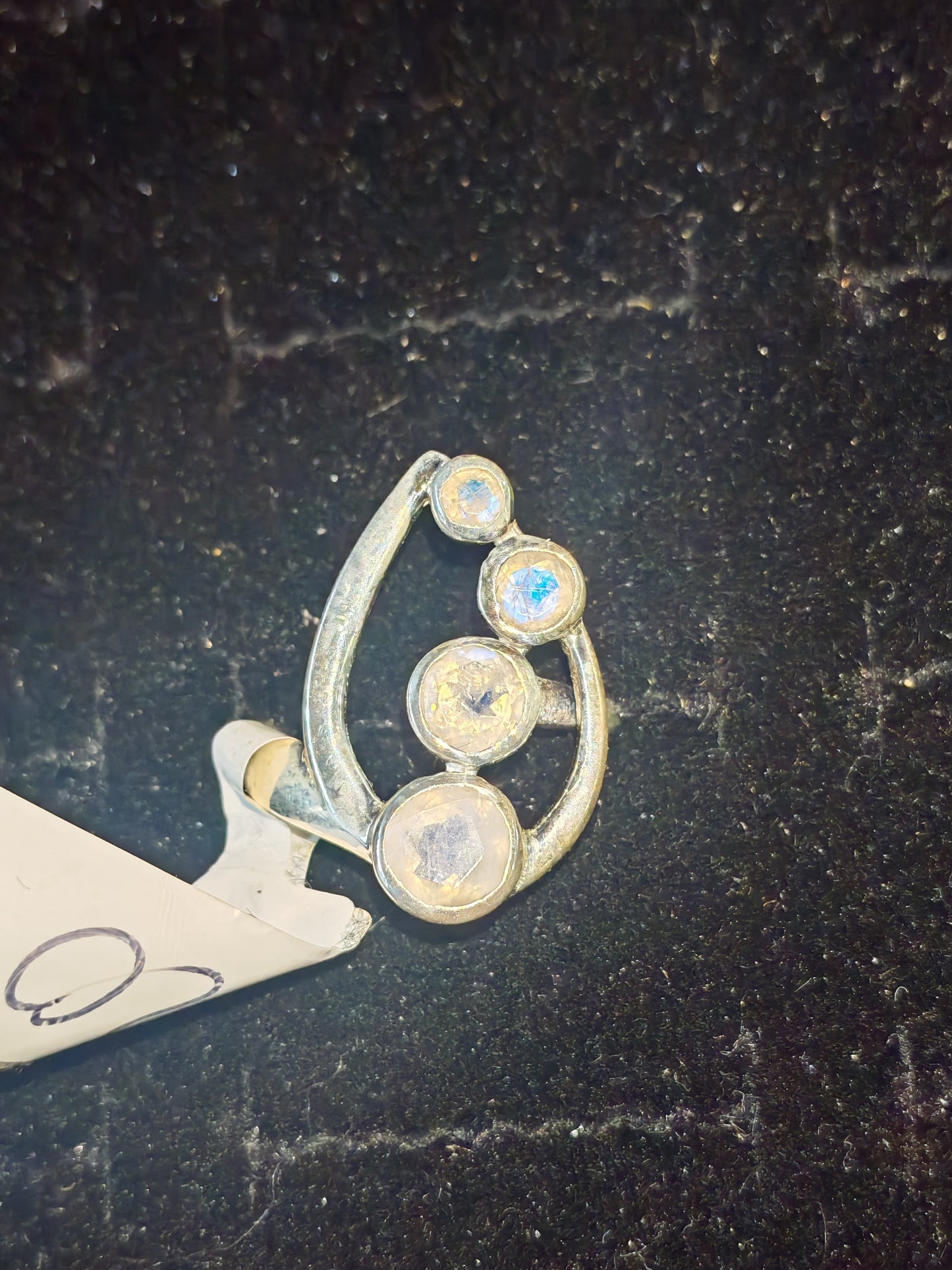 Anello in argento 925 con pietre di luna