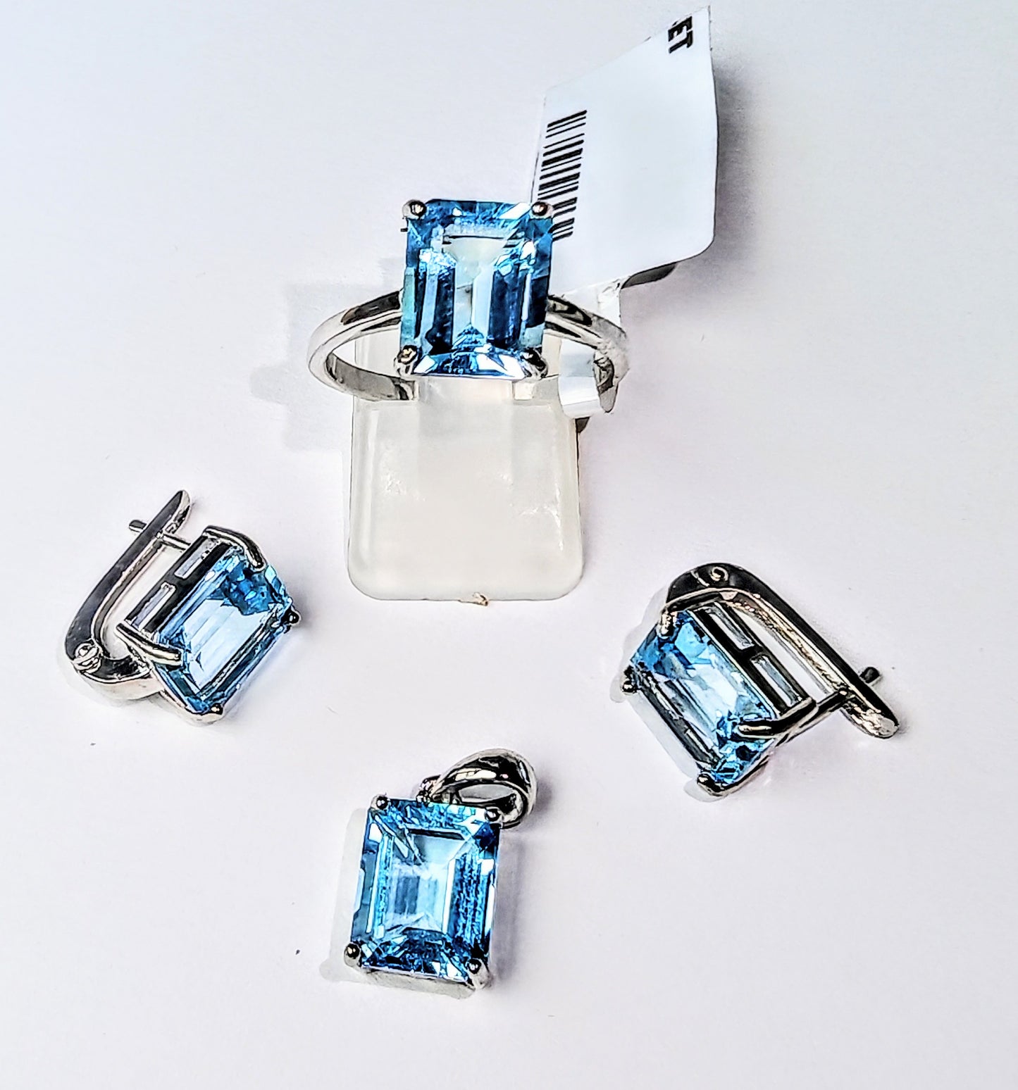 Set in argento 925 con topazi blu swiss anello , orecchini e pendente