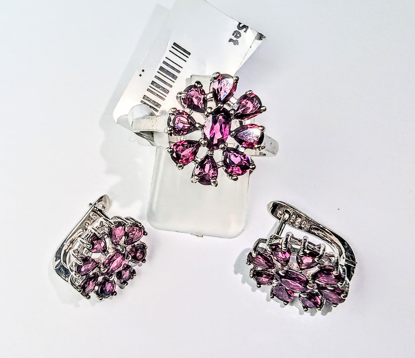 Set in argento 925 con rodolite granato, anello e orecchini
